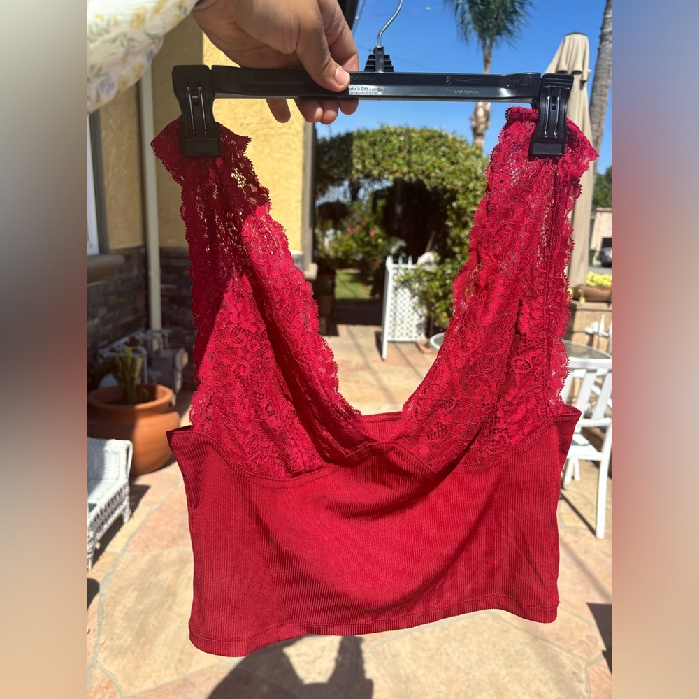 Cider Red cropped lace top